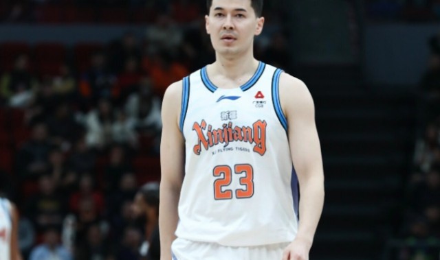 终结3连败！新疆大胜双杀江苏 阿不都16+5庞峥麟11中2